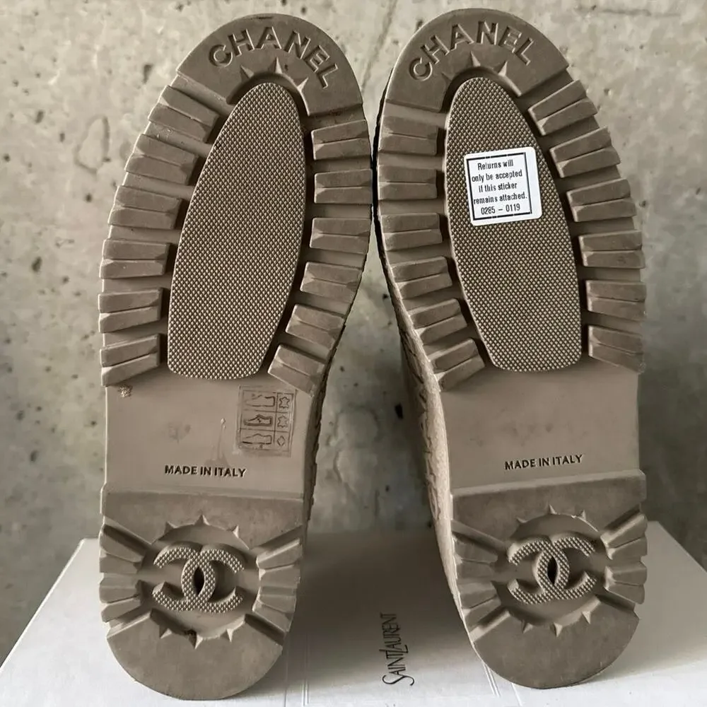 CHANEL CC Logo Beige Leather Turnlock Combat Boots SZ 36.5